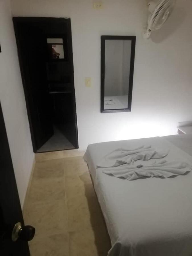Hotel Marat Medellín Dış mekan fotoğraf