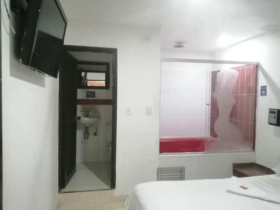 Hotel Marat Medellín Dış mekan fotoğraf
