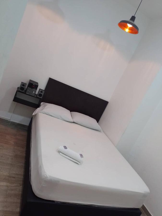 Hotel Marat Medellín Dış mekan fotoğraf